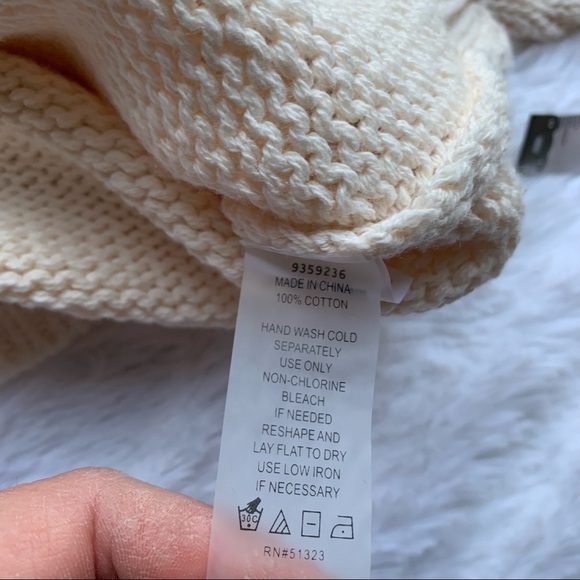 Vince Camuto | NWT Size Large Cream Sweater with Pom Pom Sleeves - Picture 3 of 15